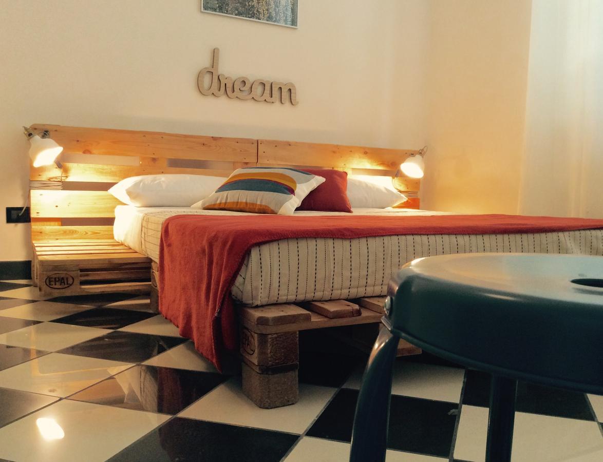 B&B Giu Le Stelle Marina di Massa Eksteriør bilde